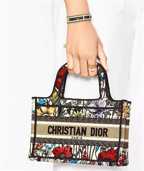 christian dior bags 2021|original Christian Dior bag.